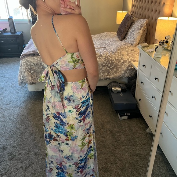 WORN ONCE - J.O.A. LOS ANGELES Floral Dress - Picture 6 of 13